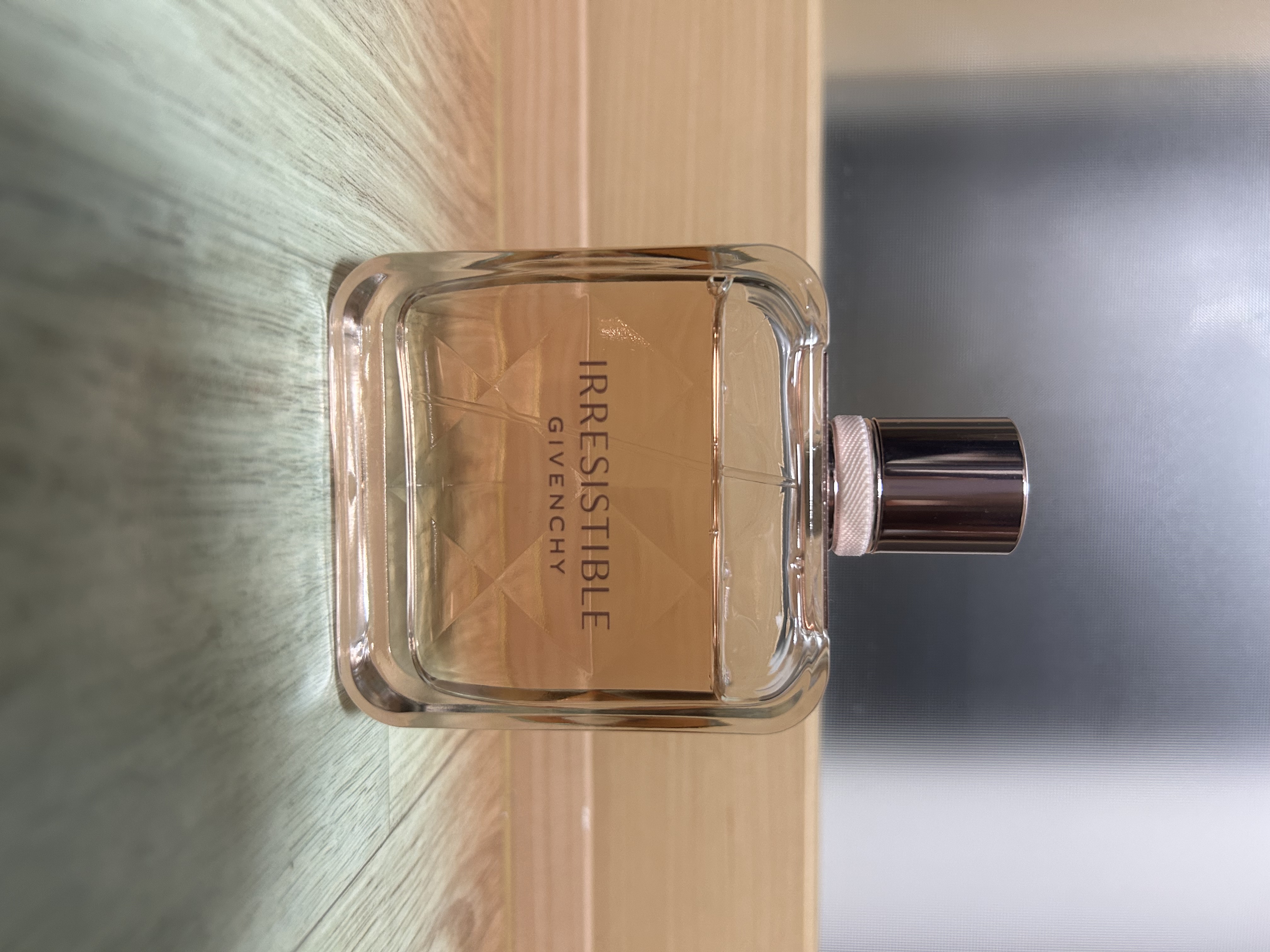 지방시 이레지스터블 80ml
