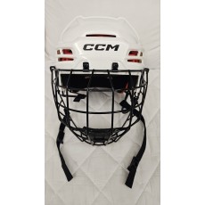 아이스하키 헬멧 판매합니다 (CCM TACKS 70 흰색M / BAUER RE-AKT 55 검정S)