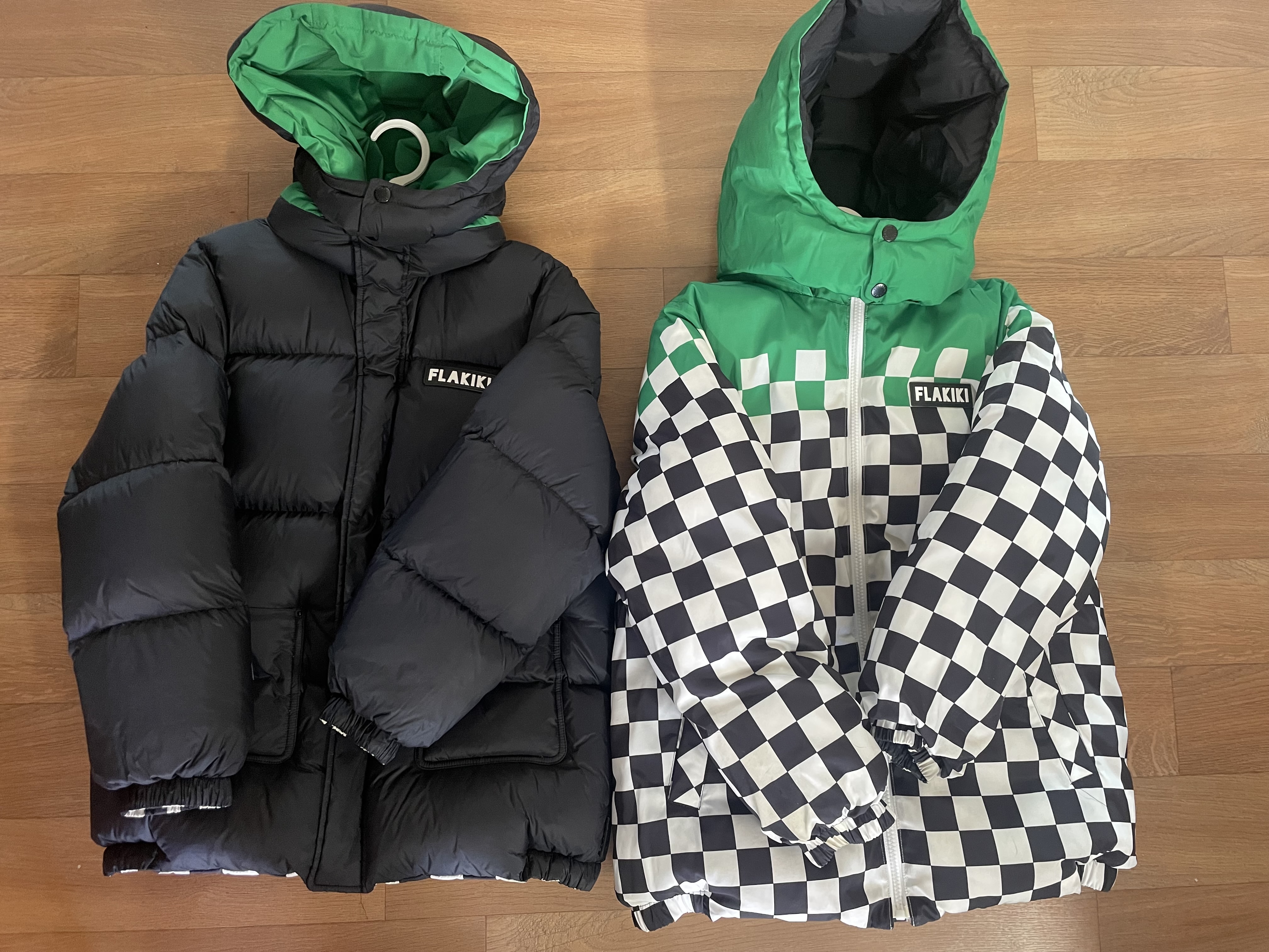 플라키키구스패딩